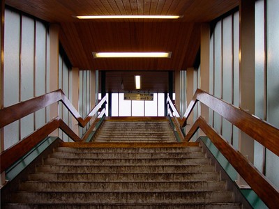 View up stairs to overbridge from Platform 2.