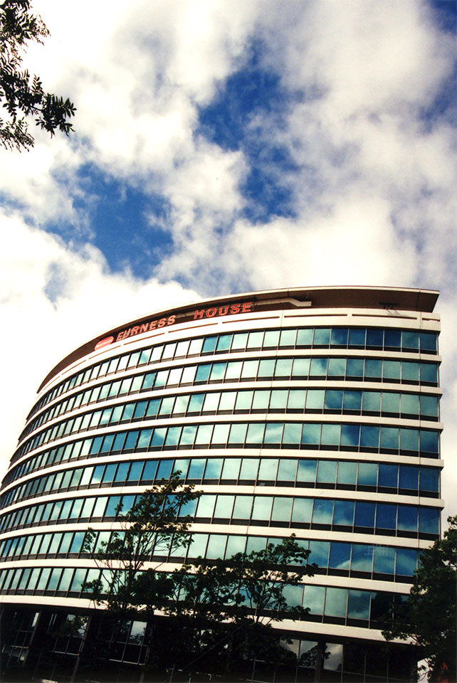 Manchester Liners Case Studies, Mainstream Modern