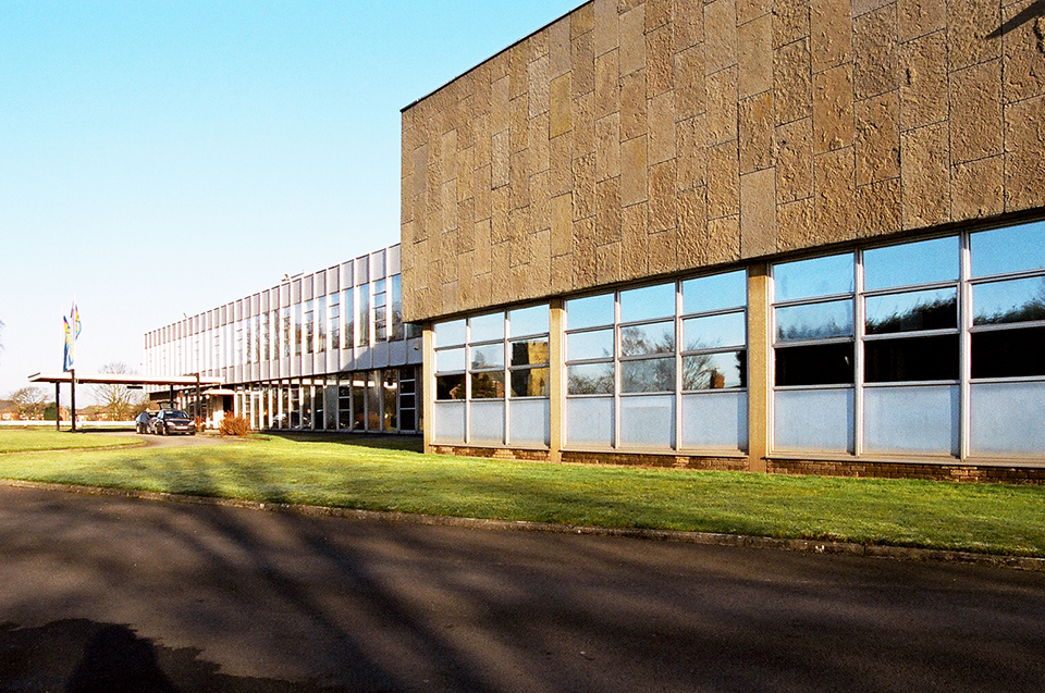 Sagar House Case Studies, Mainstream Modern